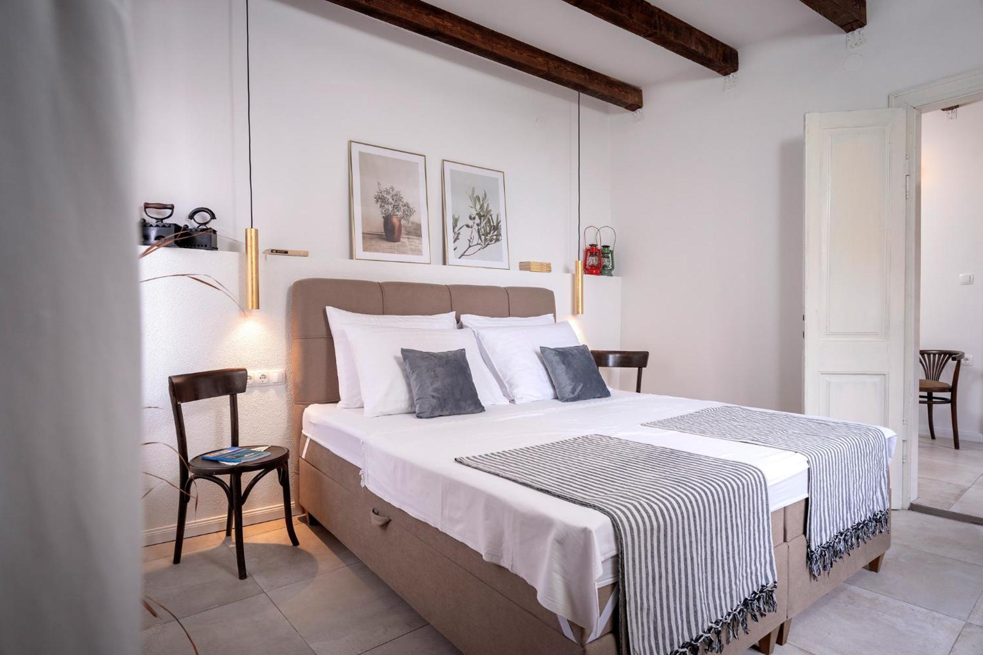 Holiday Home Skala With Hot Tub & Kala With Terrace Pitve Bagian luar foto