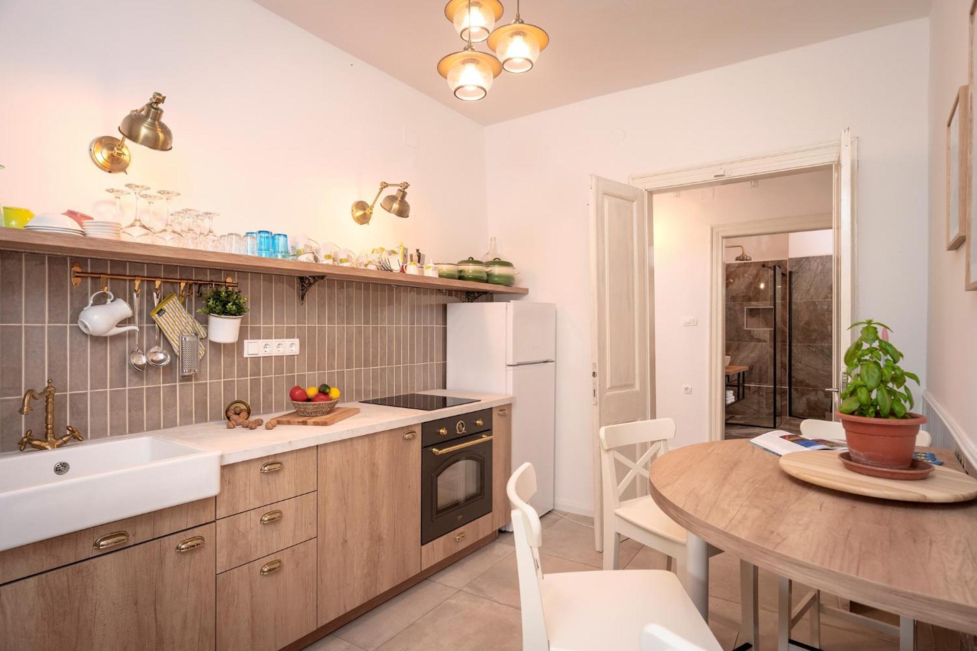 Holiday Home Skala With Hot Tub & Kala With Terrace Pitve Bagian luar foto
