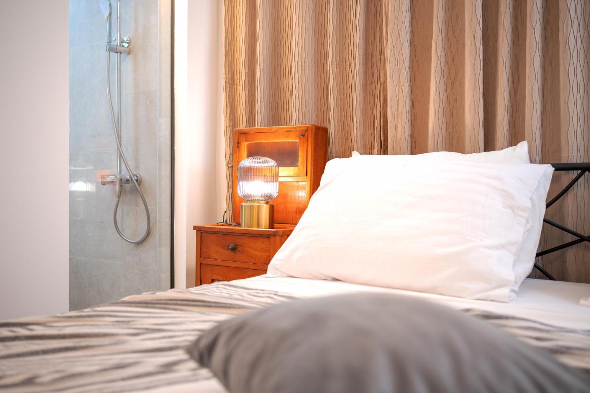 Holiday Home Skala With Hot Tub & Kala With Terrace Pitve Bagian luar foto