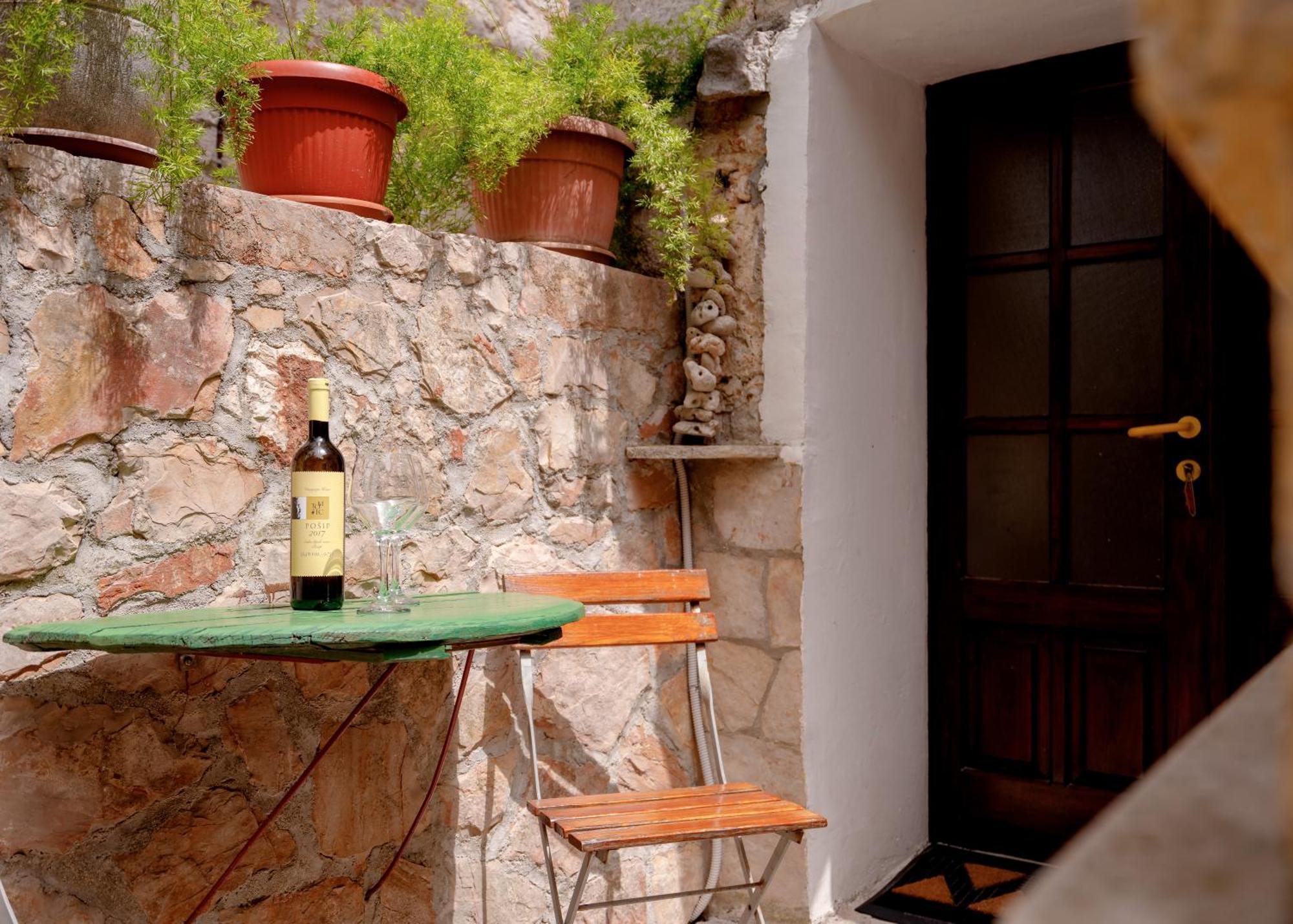 Holiday Home Skala With Hot Tub & Kala With Terrace Pitve Bagian luar foto