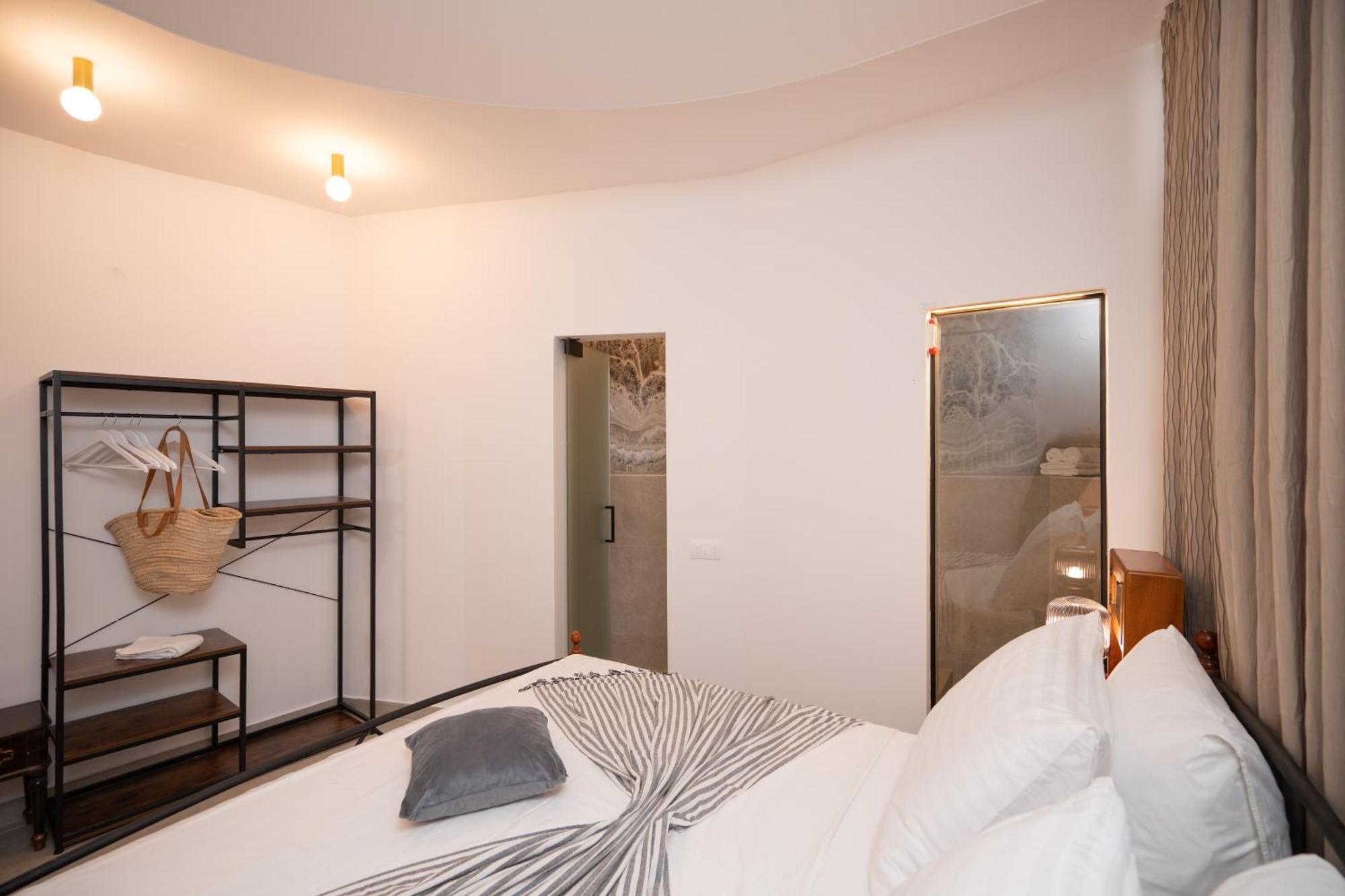 Holiday Home Skala With Hot Tub & Kala With Terrace Pitve Bagian luar foto